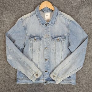 yd. Australia | Classic Light Wash Denim Trucker Jacket